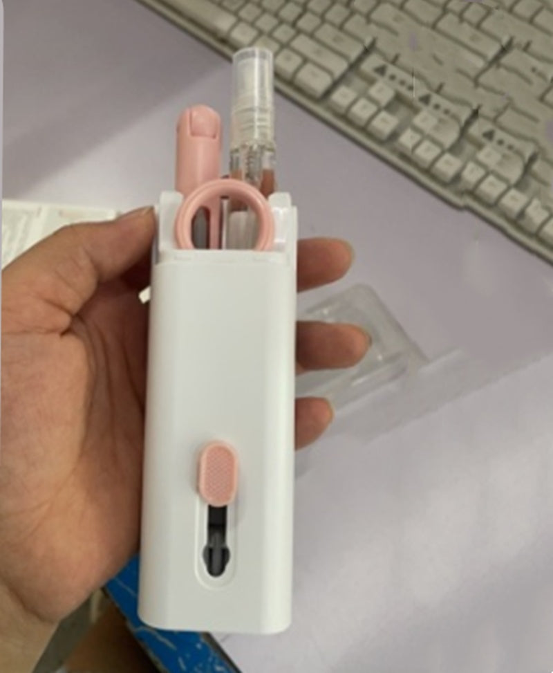Multifunctional 7 in 1 Cleaning Kit