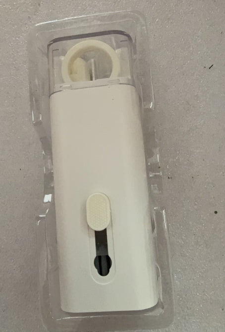 Multifunctional 7 in 1 Cleaning Kit